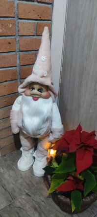 Vánoční skřítek s lucernou